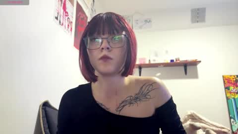  CLOE  online show from 3, 3, 2026