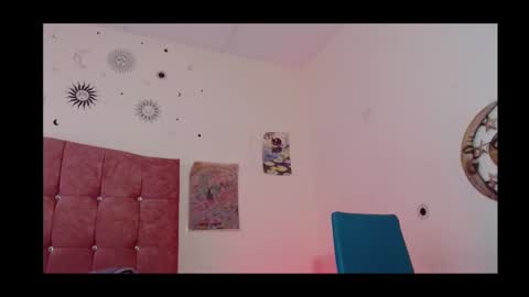 Snapshot of cloe_sun_ chatting on 24, 11, 2025 cloe_sun_ online show from 24, 11, 2025