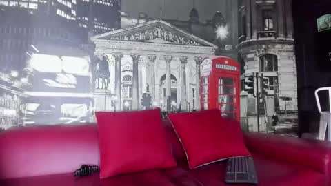 ---Cloe--- online show from 19, 12, 2025