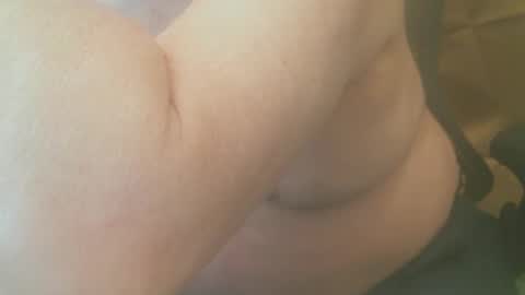 Snapshot of clouds8888 chatting on 4, 10, 2025 clouds8888 online show from 4, 10, 2025