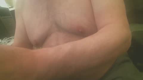 Snapshot of clouds8888 chatting on 16, 10, 2025 clouds8888 online show from 16, 10, 2025