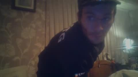 clouds_rider999 online show from 12, 2, 2025