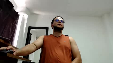Snapshot of cloudsfunxxx chatting on 2, 6, 2026 cloudsfunxxx online show from 2, 6, 2026