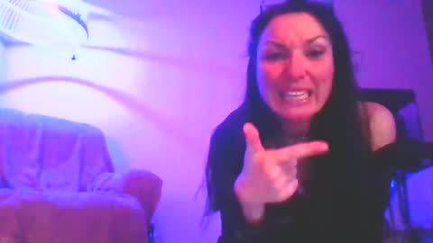 Snapshot of cloudy2025 chatting on 9, 2, 2026 cloudy2025 online show from 9, 2, 2026