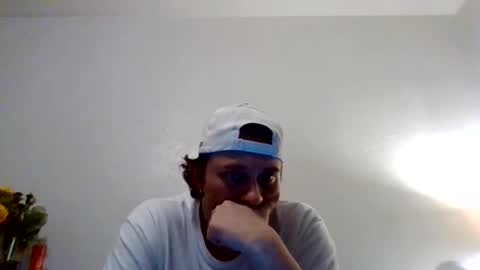 Snapshot of cloudyydayzz chatting on 19, 2, 2026 tallhungandcloudy online show from 19, 2, 2026