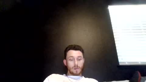 Snapshot of cloudyydayzz chatting on 19, 6, 2026 tallhungandcloudy online show from 19, 6, 2026