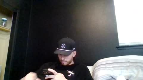 Snapshot of cloudyydayzz chatting on 26, 6, 2026 tallhungandcloudy online show from 26, 6, 2026