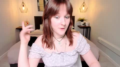  Clover  follow me  online show from 5, 2, 2025