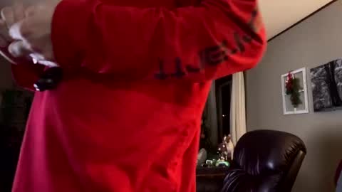 cloverboy1988 online show from 9, 12, 2024