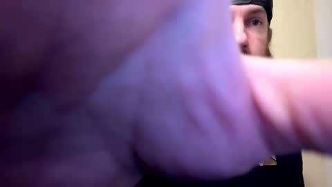 cloverboy1988 online show from 14, 2, 2025