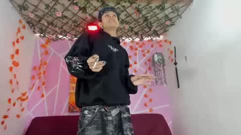 Snapshot of club_latinboys chatting on 29, 9, 2025 club_latinboys online show from 29, 9, 2025