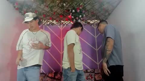 Snapshot of club_latinboys chatting on 5, 10, 2025 club_latinboys online show from 5, 10, 2025