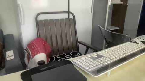 Snapshot of coach_karl chatting on 24, 2, 2025 Coach Karl Porn Star Tip me all the way to my next trip online show from 24, 2, 2025