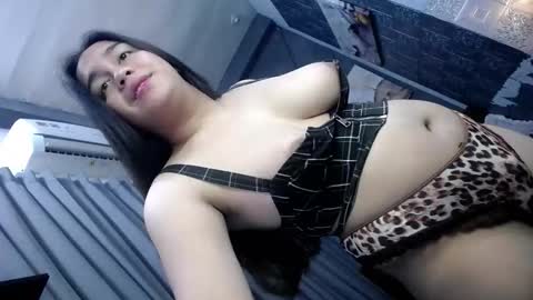 Samantha samm online show from 18, 9, 2025