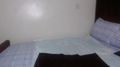 cocoa_devine online show from 18, 12, 2025