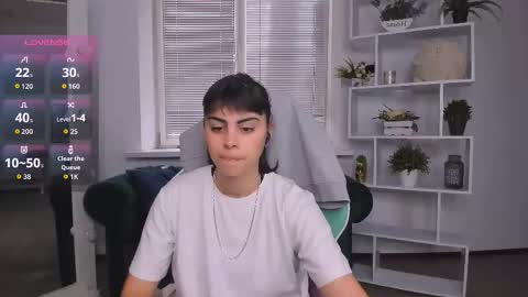 Snapshot of cocoa_sins chatting on 24, 10, 2025 Olivia online show from 24, 10, 2025