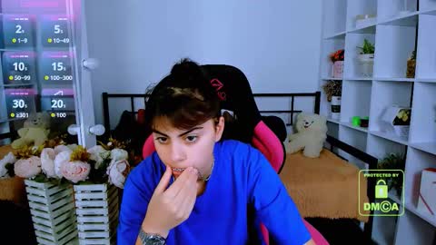 Snapshot of cocoa_sins chatting on 13, 11, 2025 Olivia online show from 13, 11, 2025