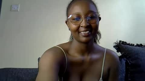 Snapshot of cocobaby_ chatting on 29, 3, 2026 Coco online show from 29, 3, 2026