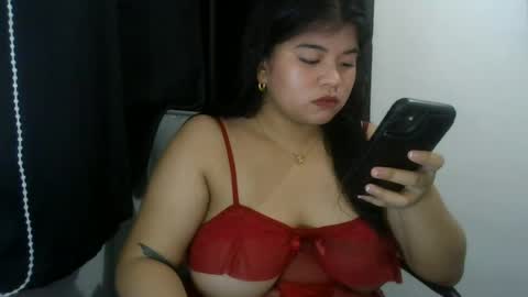 Snapshot of cocovelvet01 chatting on 1, 7, 2026 cocovelvet01 online show from 1, 7, 2026