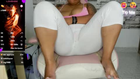 Snapshot of coffee_hot chatting on 14, 9, 2025 laurita online show from 14, 9, 2025