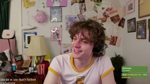 Snapshot of cokia_ chatting on 12, 9, 2025 Cokia online show from 12, 9, 2025