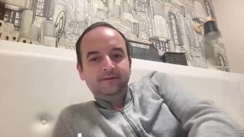 Snapshot of colambus83 chatting on 8, 5, 2026 colambus83 online show from 8, 5, 2026