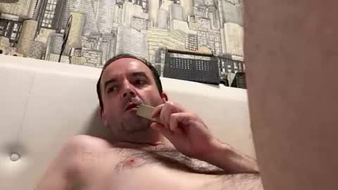 Snapshot of colambus83 chatting on 22, 5, 2026 colambus83 online show from 22, 5, 2026