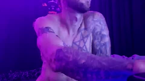 Snapshot of colevan2390 chatting on 14, 11, 2025 colevan2390 online show from 14, 11, 2025