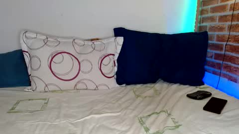 IG  online show from 13, 2, 2025