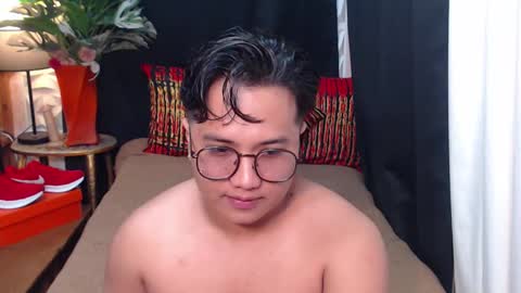 Snapshot of colossalboy chatting on 30, 12, 2024 Sunny online show from 30, 12, 2024