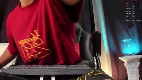 colstorw_ online show from 28, 11, 2025