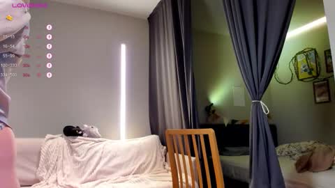 Audrey online show from 14, 12, 2025