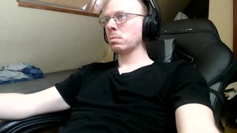commanderchip online show from 1, 3, 2025