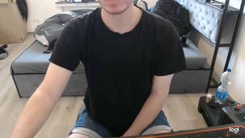 commanderchip online show from 18, 10, 2025