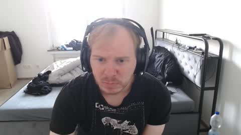 commanderchip online show from 19, 10, 2025