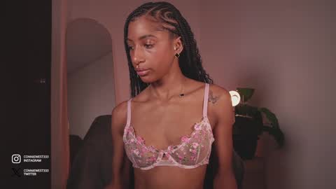 Snapshot of connie_west0 chatting on 13, 12, 2024 independent model online show from 13, 12, 2024