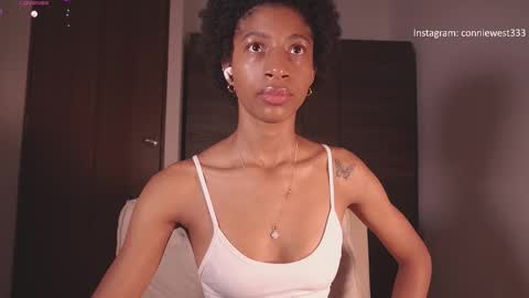 Snapshot of connie_west0 chatting on 11, 11, 2025 independent model online show from 11, 11, 2025