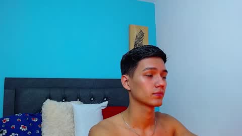 Snapshot of connor_garrett chatting on 21, 12, 2024 Connor online show from 21, 12, 2024