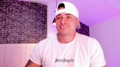 Snapshot of connorsmith_26 chatting on 4, 3, 2026 Connor Smith online show from 4, 3, 2026