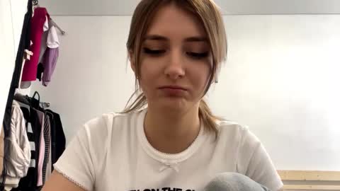 Amelia online show from 14, 2, 2026