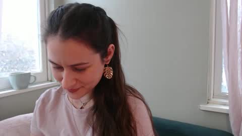 ANR Mommy online show from 30, 11, 2025