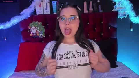 Snapshot of cony_l chatting on 17, 12, 2025 Cony online show from 17, 12, 2025