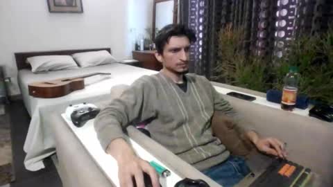 Cool2Buddies online show from 4, 3, 2026