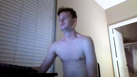 cooldude122222 online show from 5, 12, 2024