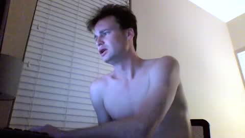 cooldude122222 online show from 18, 1, 2025