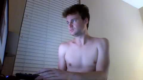 cooldude122222 online show from 31, 1, 2025