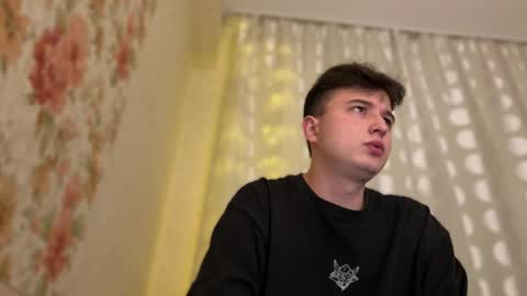 Lisa and Alen online show from 1, 12, 2025