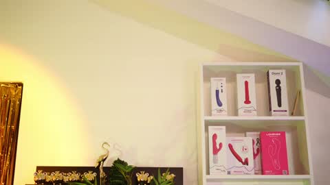 Ginger The Cringer online show from 11, 1, 2025