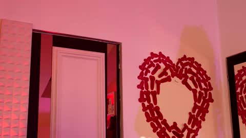 Ginger The Cringer online show from 5, 2, 2026