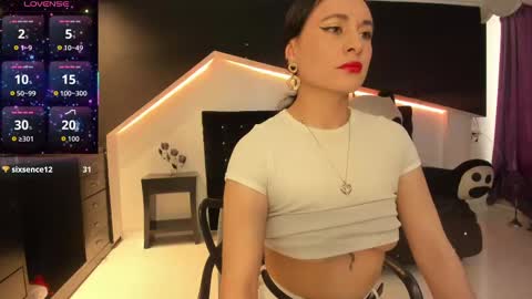 Coral  online show from 14, 11, 2025